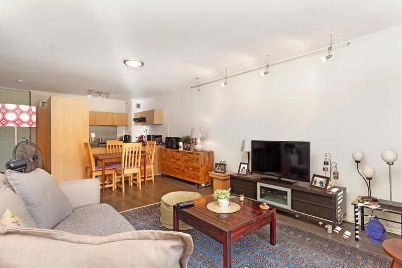 To Let 2 Bedroom Property for Rent in Claremont Western Cape